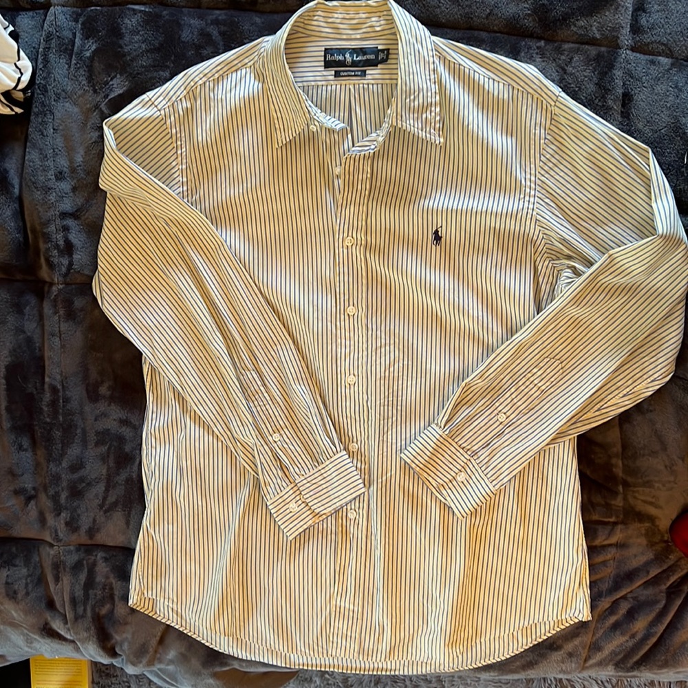 Ralph Lauren custom fit button up shirt